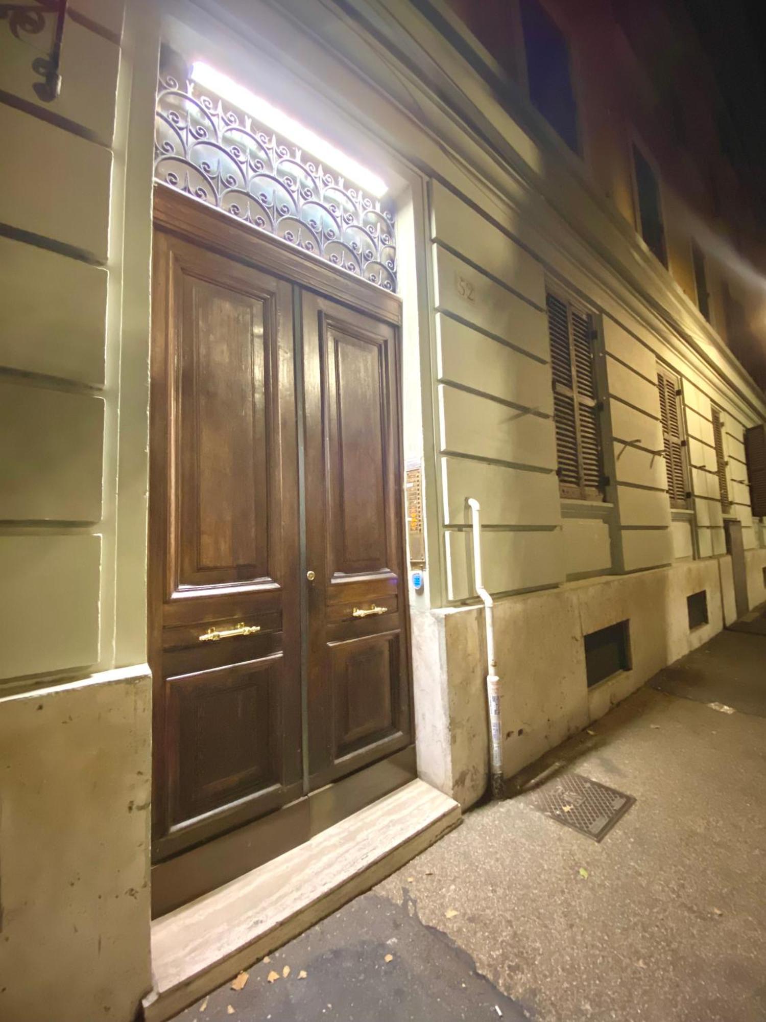 Queen Of Rome Luxury Rooms Экстерьер фото