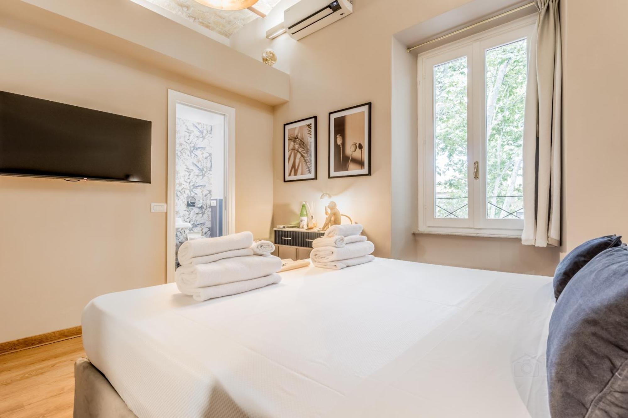 Queen Of Rome Luxury Rooms Экстерьер фото