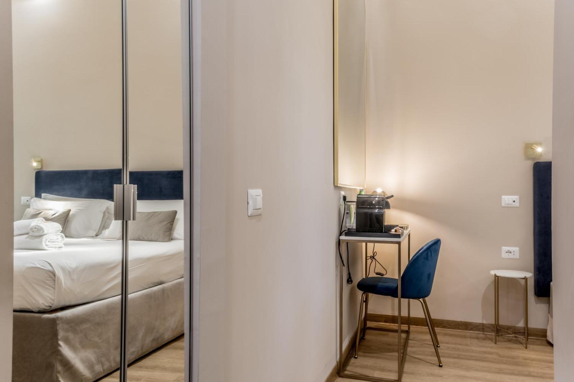 Queen Of Rome Luxury Rooms Экстерьер фото