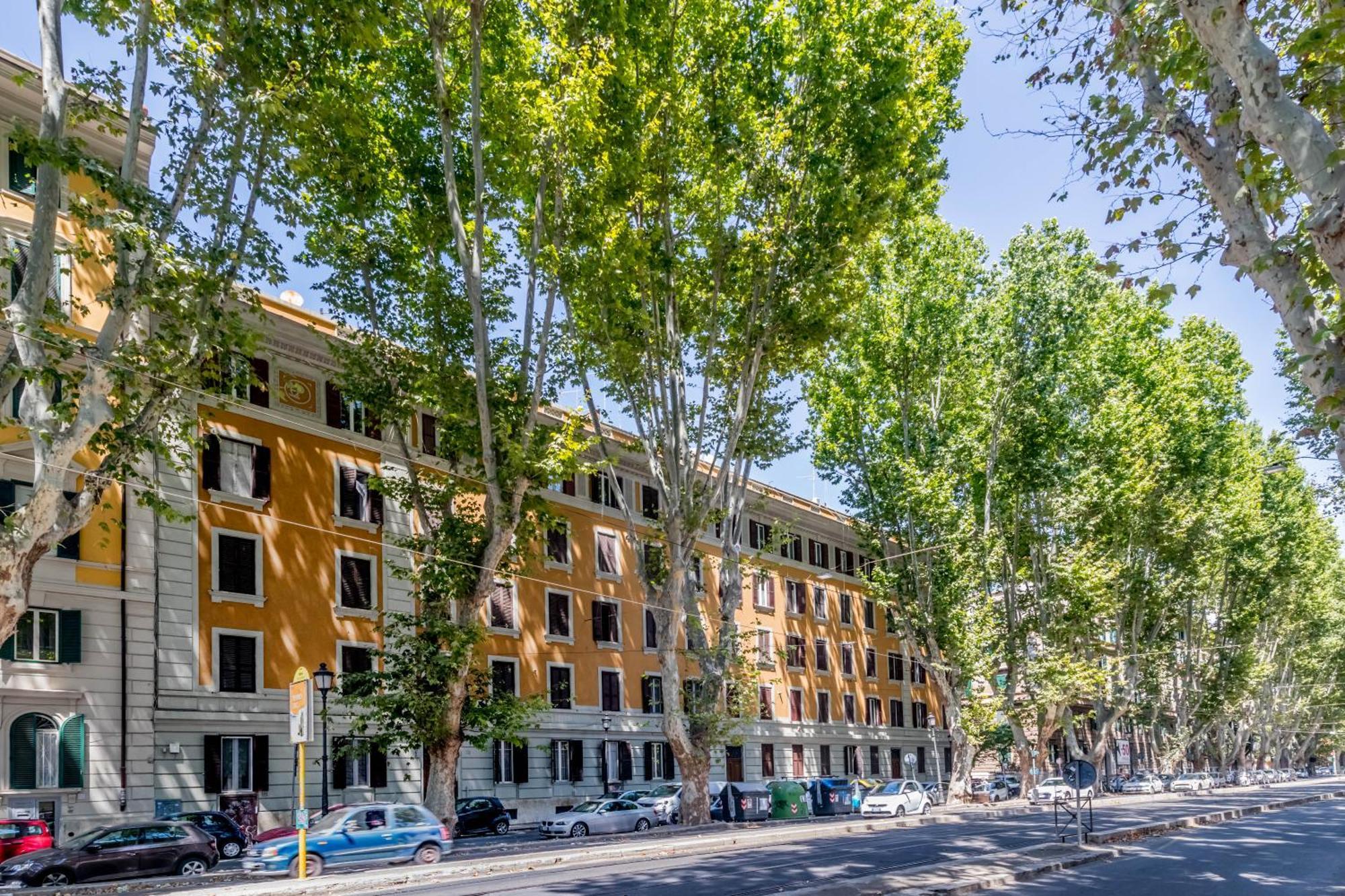 Queen Of Rome Luxury Rooms Экстерьер фото